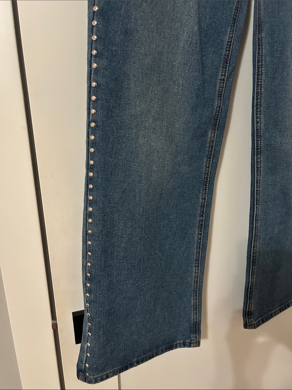 Cali1850 Stud-Trim Wide Leg Jeans - Picture 3 of 6